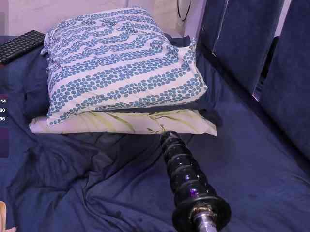 Veronica-Ryan webcam