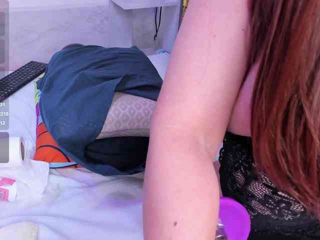 Veronica-Ryan webcam