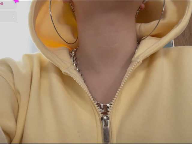 LikaBerry's BongaCams show and profile