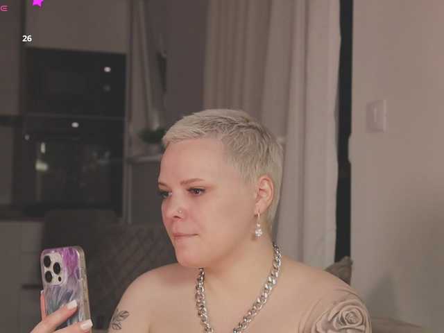 LikaBerry Live Cam on BongaCams