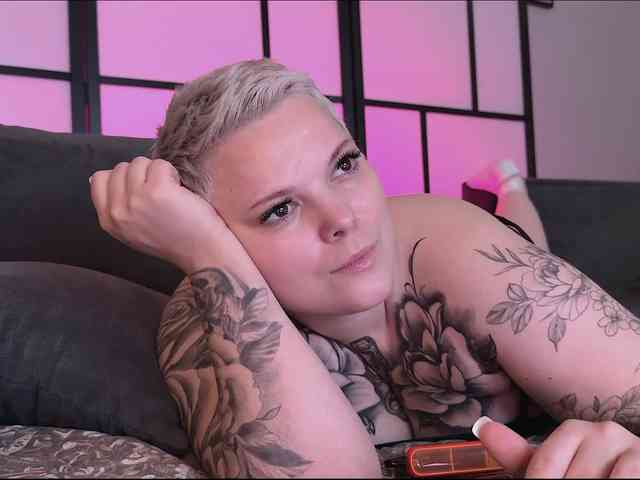LikaBerry webcam