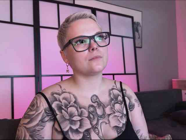 webcam xxx LikaBerry