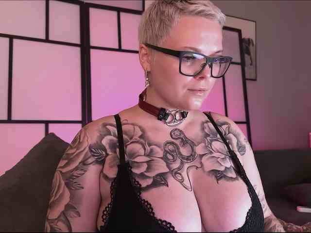 LikaBerry webcam