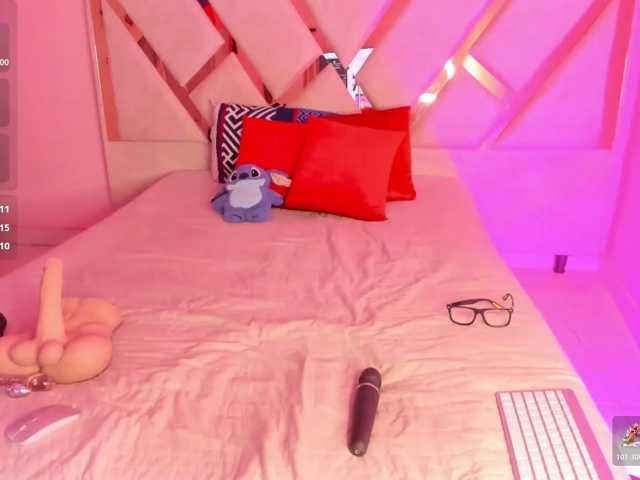 MarianaaSantos live cam preview