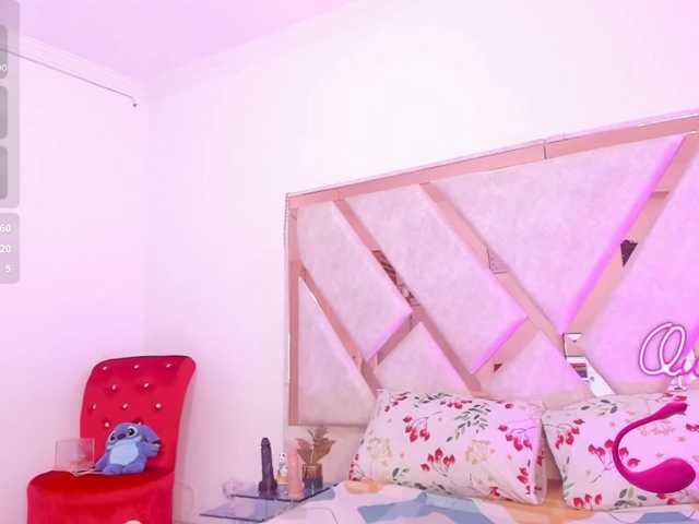 MarianaaSantos live cam on BongaCams