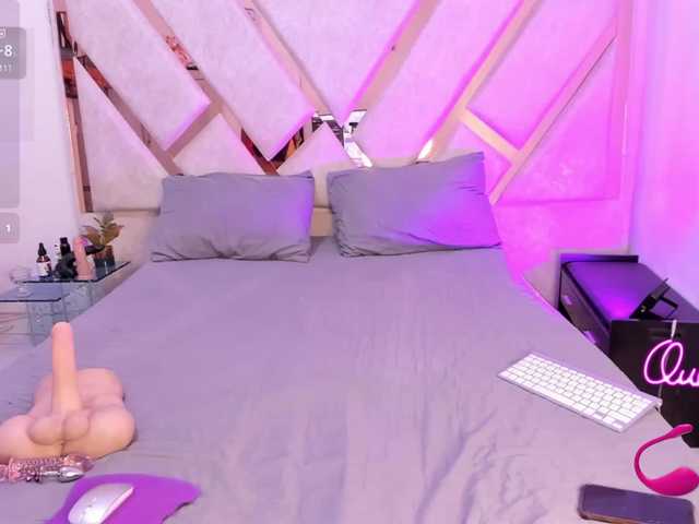 MarianaaSantos live cam on BongaCams