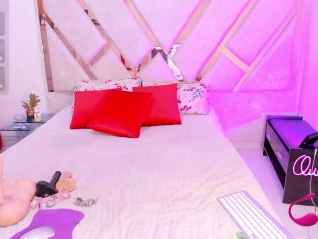 MarianaaSantos live cam on BongaCams