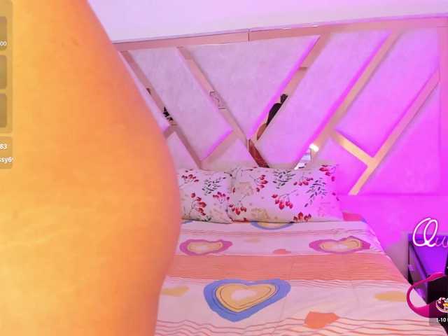 MarianaaSantos live cam on BongaCams