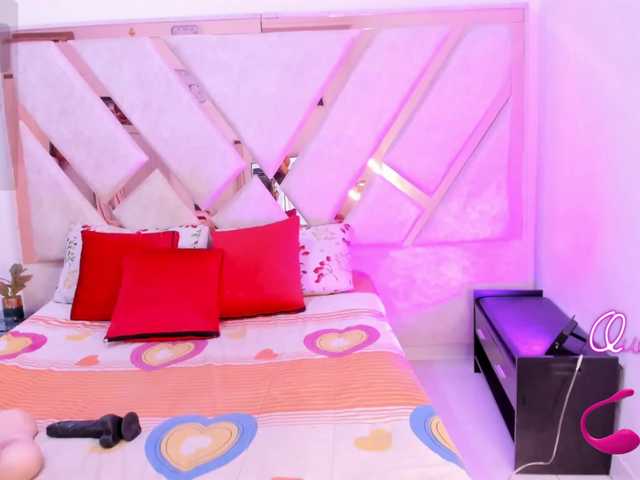 MarianaaSantos live cam on BongaCams