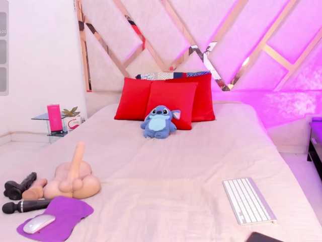 MarianaaSantos live cam on BongaCams