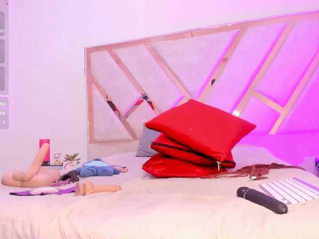 MarianaaSantos live cam on BongaCams