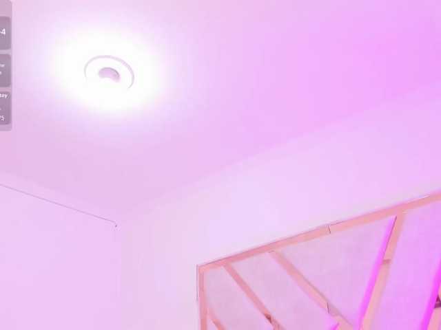 MarianaaSantos live cam preview