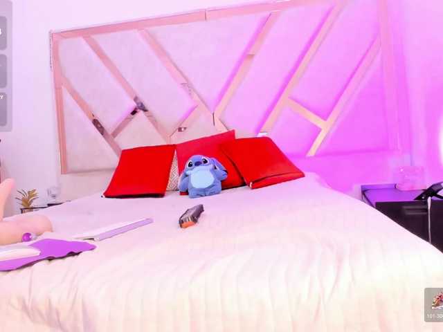 MarianaaSantos live cam on BongaCams