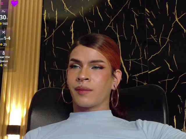 Bellasalvatore Live Webcam on BongaCams