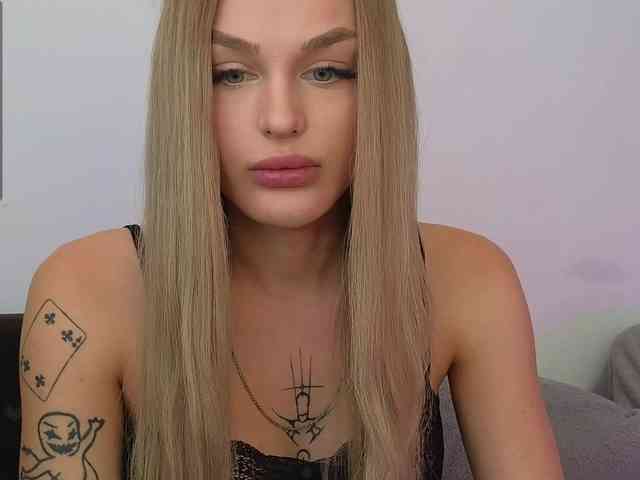Smanunaa Live Webcam on BongaCams