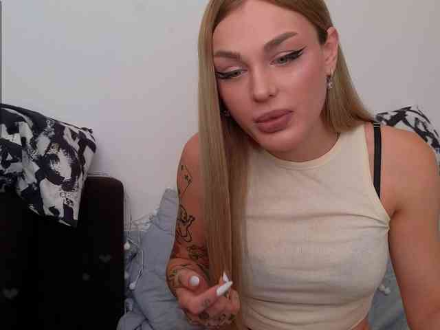 Smanunaa Live Webcam on BongaCams