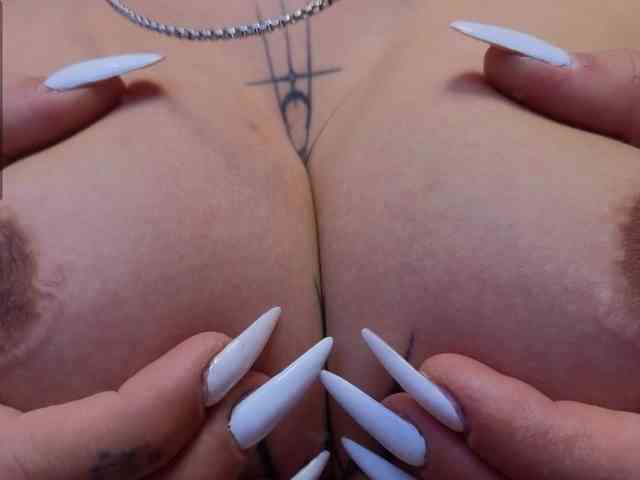 Smanunaa Live Webcam on BongaCams