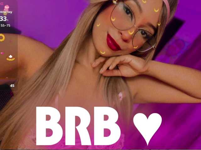 AnnieBlu3 live cam on BongaCams