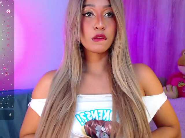 AnnieBlu3 live cam on BongaCams