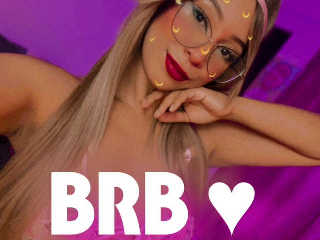 AnnieBlu3 live cam on BongaCams