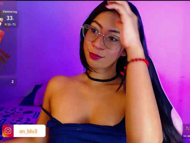 AnnieBlu3 webcam