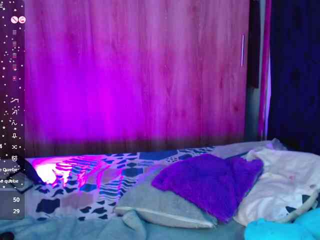 AnnieBlu3 webcam