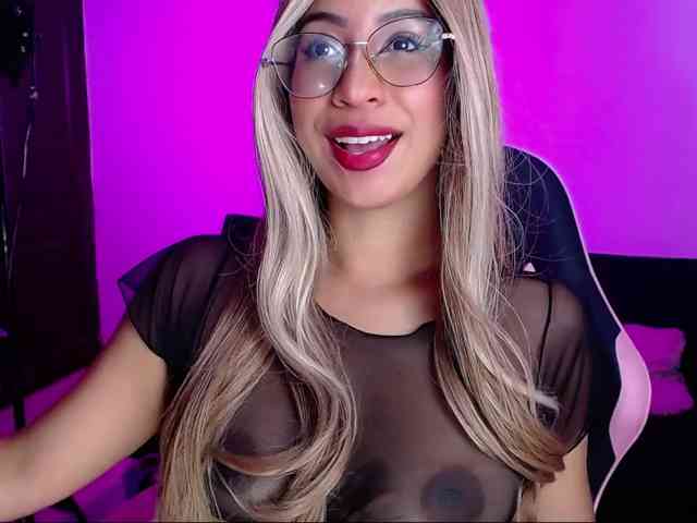 AnnieBlu3