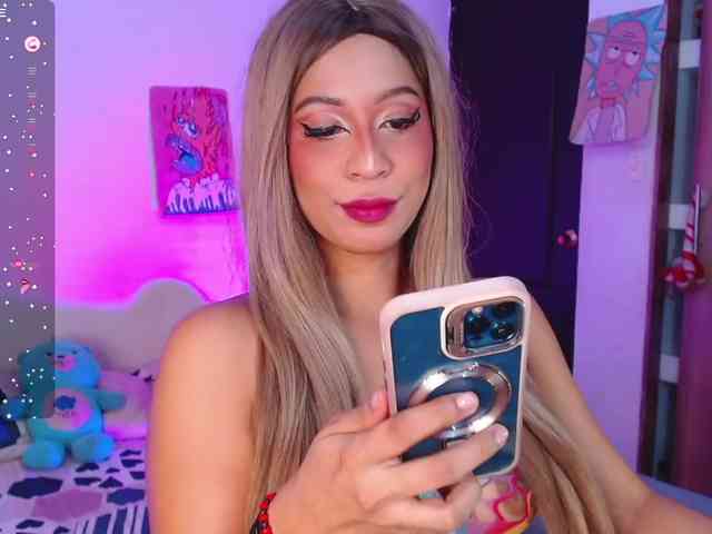 AnnieBlu3 webcam
