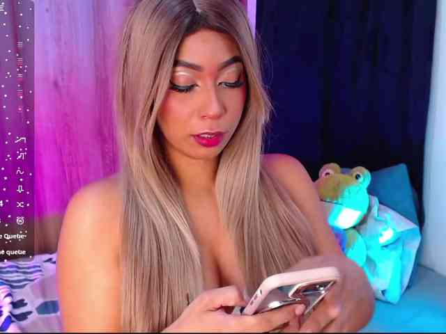 AnnieBlu3