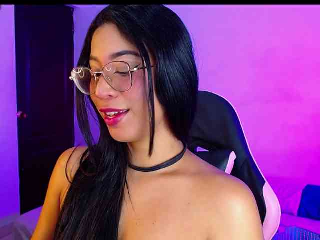 AnnieBlu3 webcam