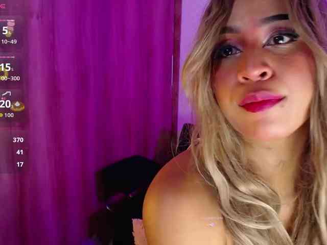 AnnieBlu3 webcam