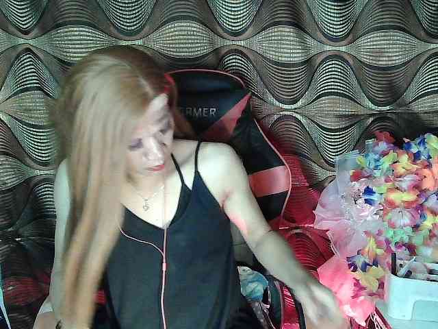 wildkimts Sex Cam Show