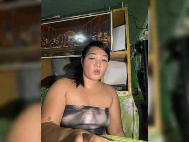 XXSquirtPINAYXX webcam