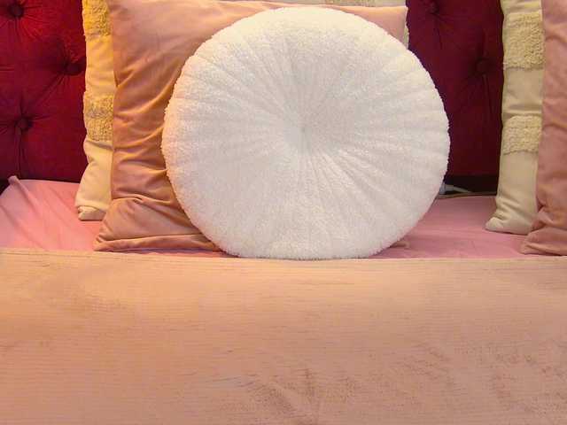 IrisMonn's BongaCams show and profile