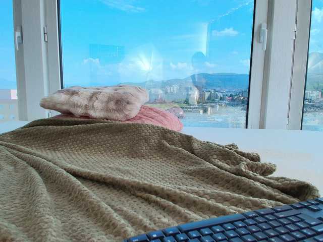 IrisMonn live cam on BongaCams