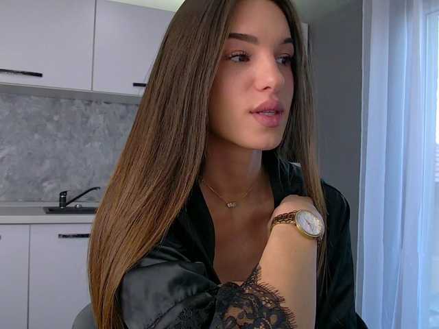 IrisMonn live cam on BongaCams