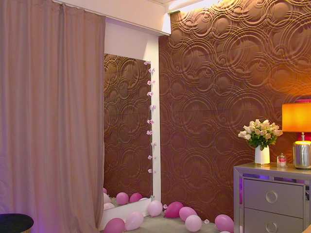 IrisMonn's BongaCams show and profile