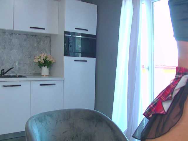IrisMonn live webcam show