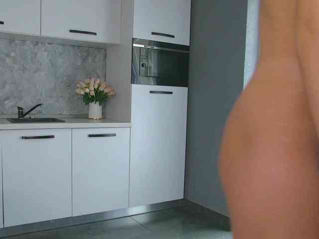 IrisMonn Sex Cam Show