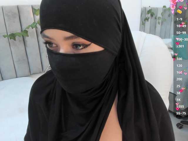 adiila live cam on BongaCams