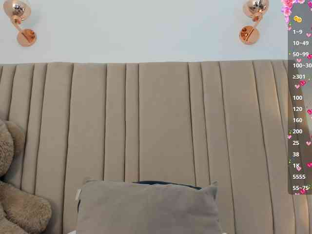 adiila webcam