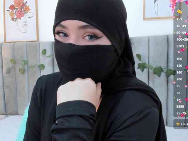 adiila webcam