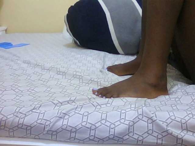 Cute-vee live cam on BongaCams