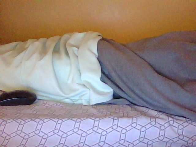 Cute-vee live cam on BongaCams