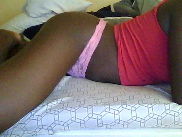 Cute-vee live cam on BongaCams