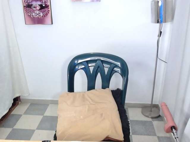 asleyhgreen live cam on BongaCams