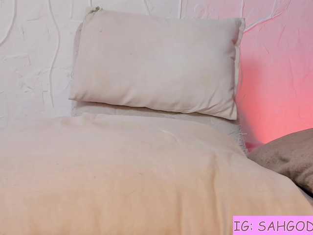 le modèle sarah_lynn est en webcam porno dans un show sur le site bongacams, il possède les tags suivants: Latino/Hispanic,Brunette,Shaved