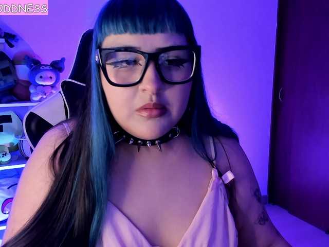 sarahlynn2005 live cam on BongaCams