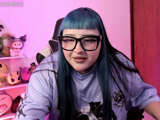 sarahlynn2005 live cam on BongaCams