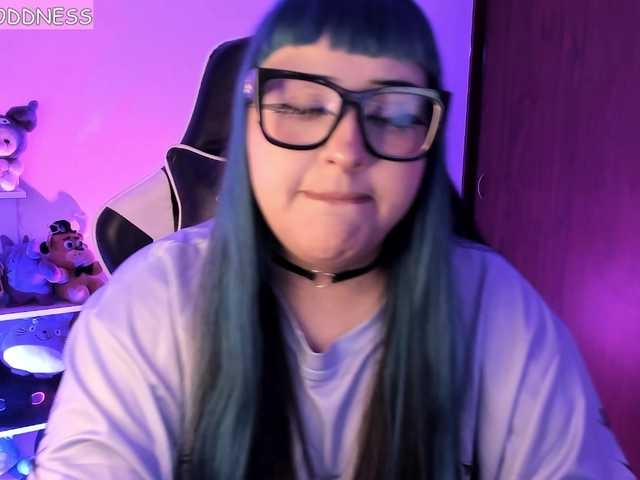 sarahlynn2005 live cam on BongaCams